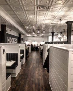 noah grants grillhouse and oyster bar in Zionsville, IN